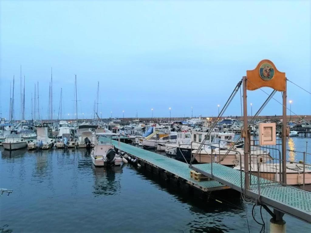 Ampio Appartamento Centrale Sanremo Exteriör bild