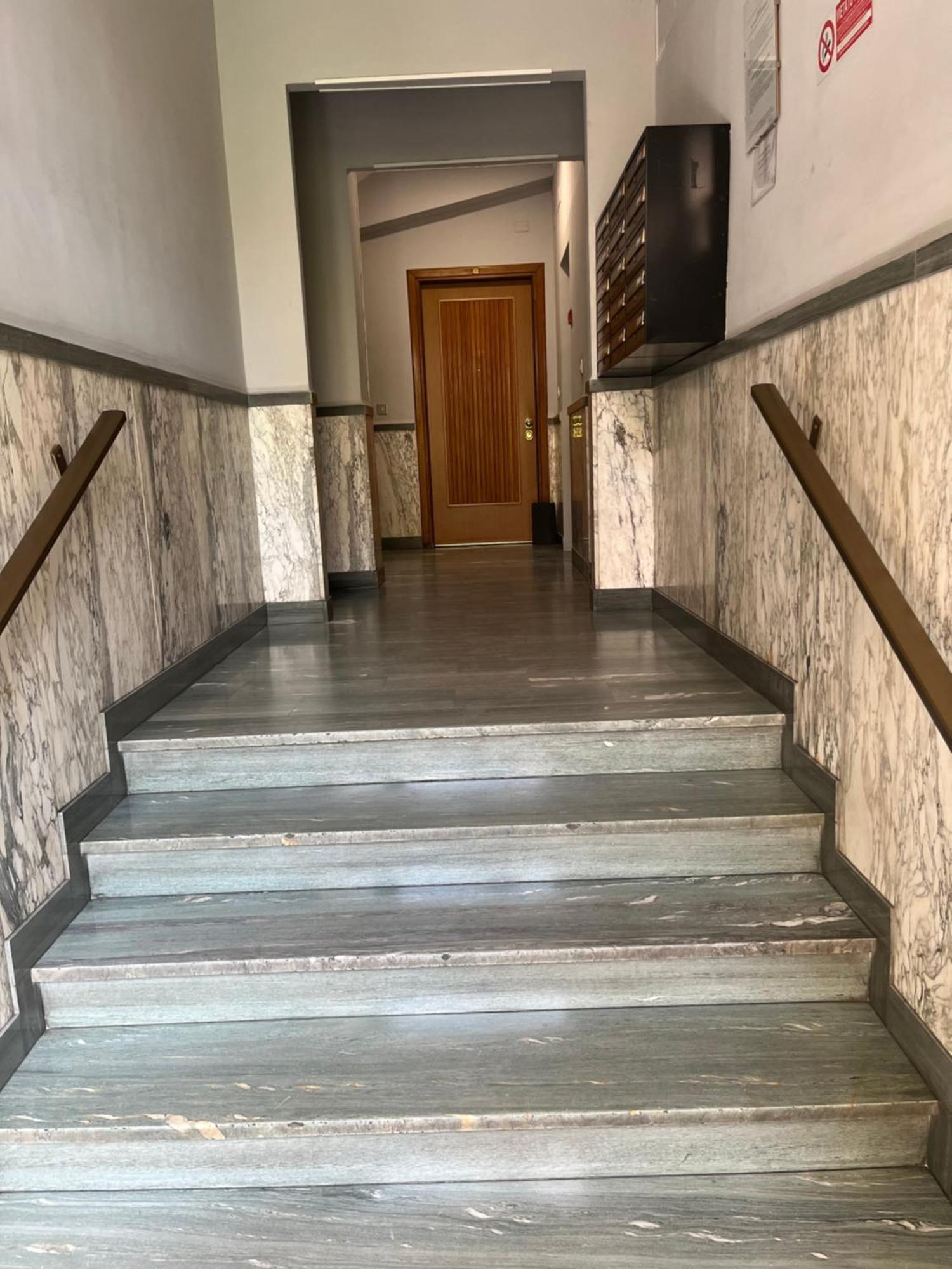 Ampio Appartamento Centrale Sanremo Exteriör bild
