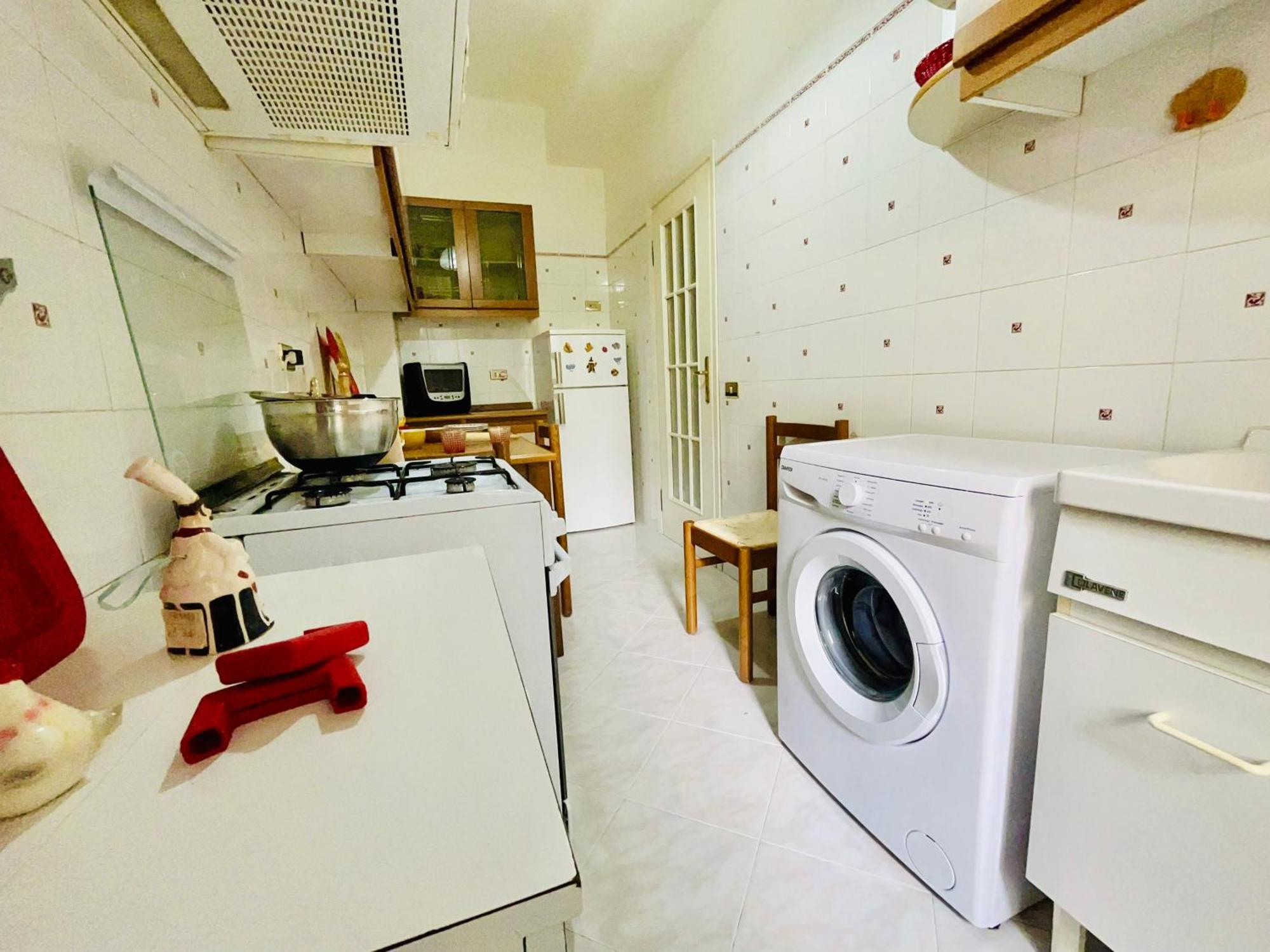 Ampio Appartamento Centrale Sanremo Exteriör bild