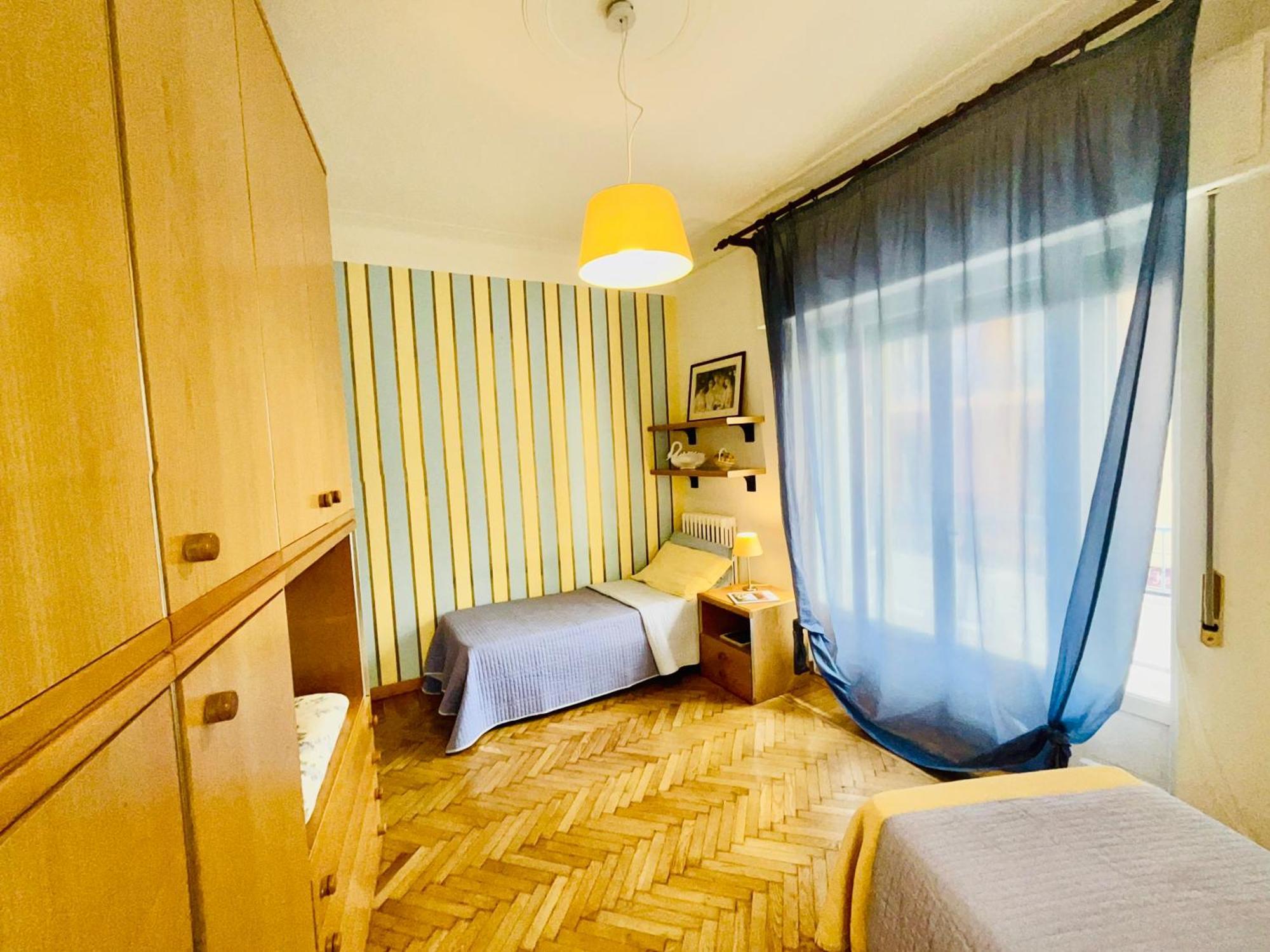 Ampio Appartamento Centrale Sanremo Exteriör bild